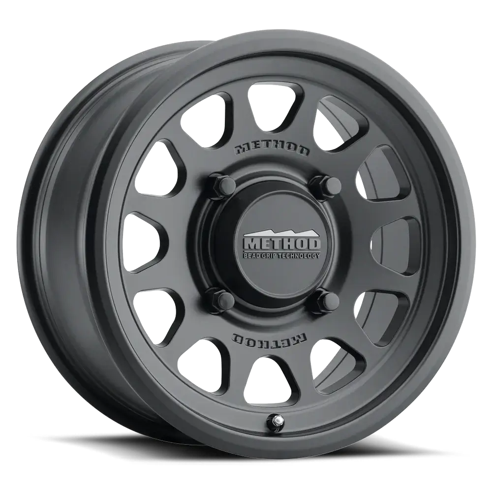 414 UTV Bead Grip® wheel featuring Bead Grip® technology and a sleek grey finish, ideal for all riding styles.