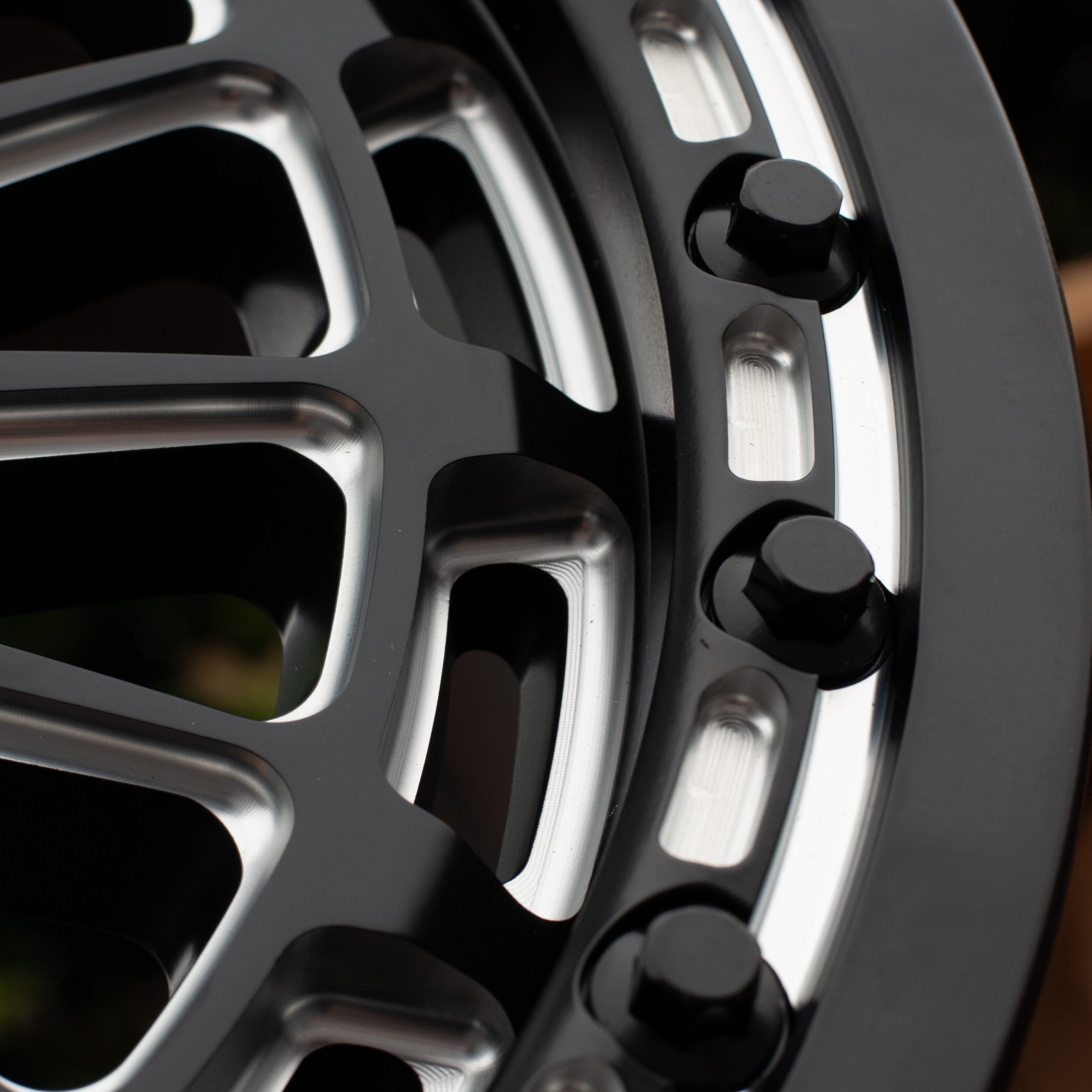 Delta 6R Beadlock | Satin Black Contrast Cut - J.I. MOTORSPORTS 626